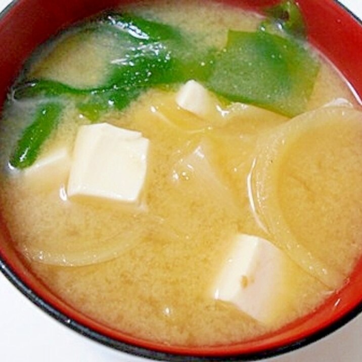 豆腐と玉ねぎとわかめの味噌汁 レシピ 作り方 By V るん 0394 楽天レシピ 豆腐と玉ねぎとわかめの味噌汁 レシピ 作り方 By V るん 0394 楽天レシピ
